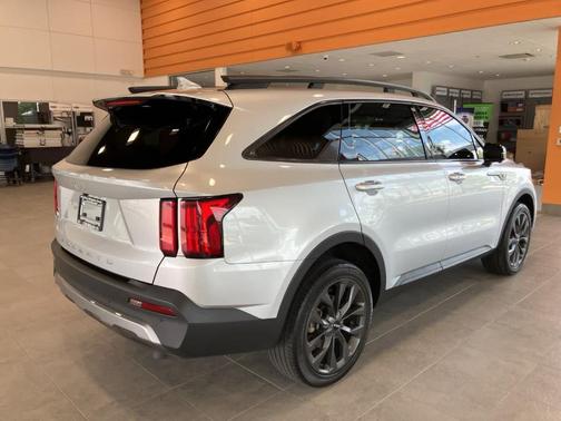 2022 Kia Sorento SX Prestige