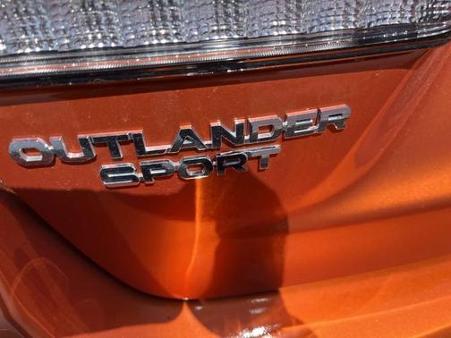2024 Mitsubishi Outlander Sport SE
