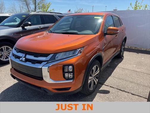 2024 Mitsubishi Outlander Sport SE