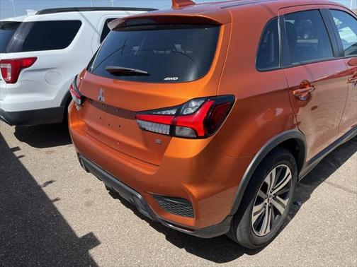 2024 Mitsubishi Outlander Sport SE