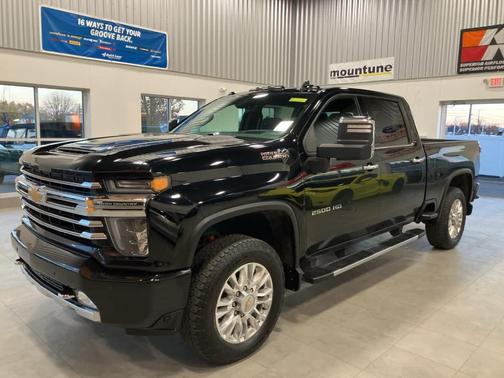 2022 Chevrolet Silverado 2500 High Country