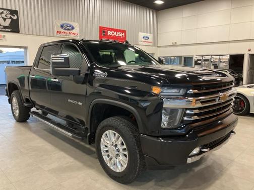 2022 Chevrolet Silverado 2500 High Country