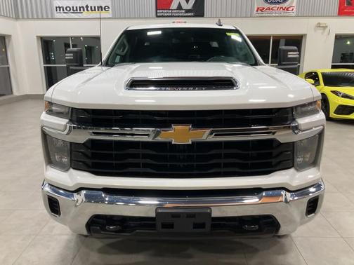 2024 Chevrolet Silverado 2500 LT