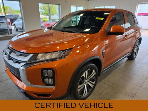 Sunshine Orange Metallic 2020 Mitsubishi Outlander Sport ES