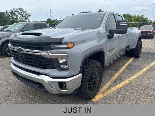 Slate Gray Metallic 2024 Chevrolet Silverado 3500 LT