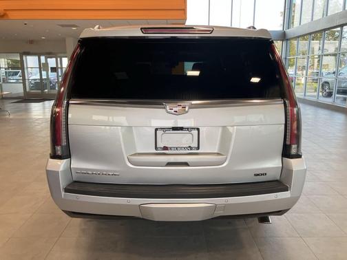2020 Cadillac Escalade ESV Luxury