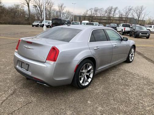 2016 Chrysler 300C Base