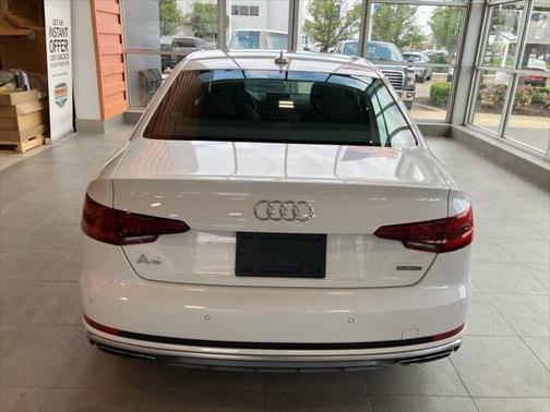 2019 Audi A4 2.0T Premium Plus