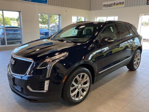2021 Cadillac XT5 Sport