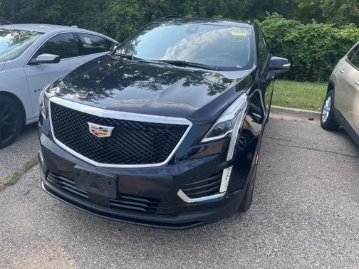 2021 Cadillac XT5 Sport
