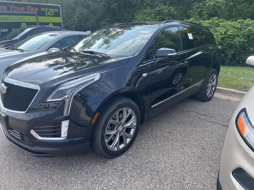 2021 Cadillac XT5 Sport