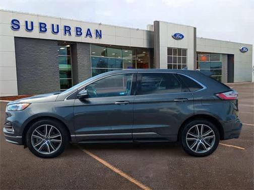 2019 Ford Edge Titanium