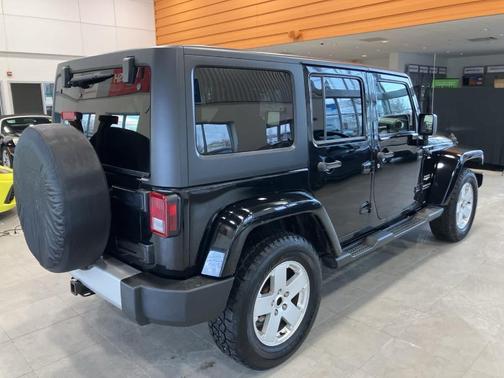 2012 Jeep Wrangler Unlimited Sahara