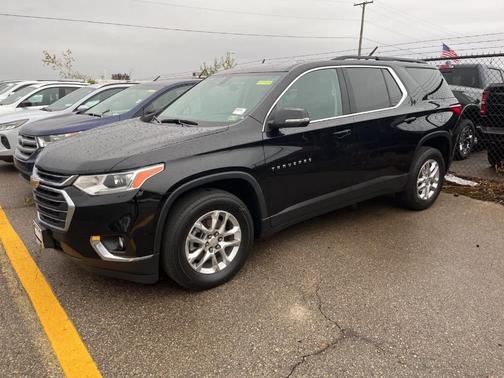2021 Chevrolet Traverse LT Cloth