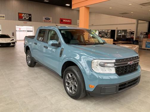 2023 Ford Maverick XLT