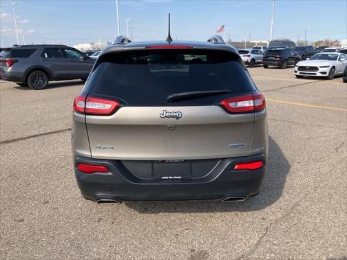 2016 Jeep Cherokee Latitude