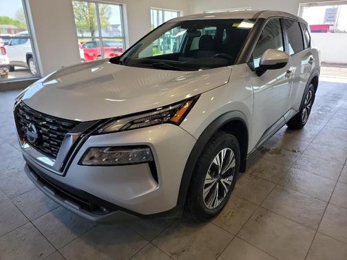 Brilliant Silver Metallic 2022 Nissan Rogue SV