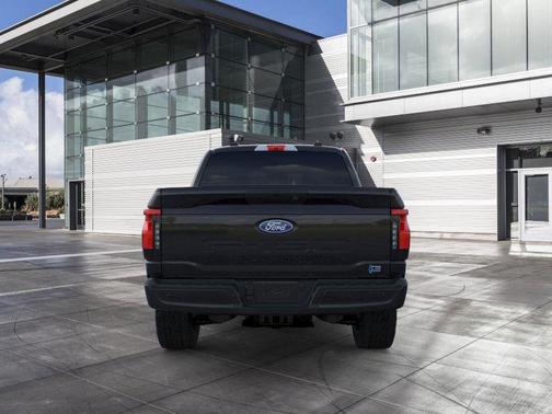 2025 Ford F-150 Lightning XLT