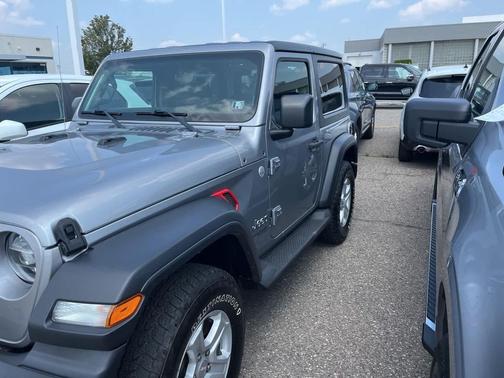 2020 Jeep Wrangler Sport