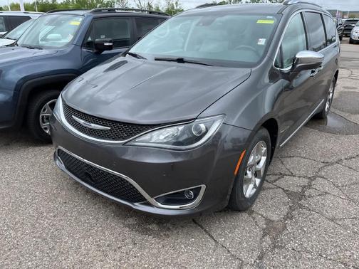2019 Chrysler Pacifica Limited
