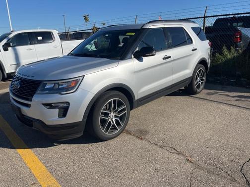 2019 Ford Explorer sport