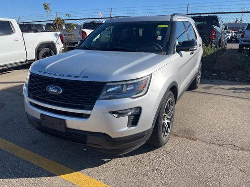 2019 Ford Explorer sport