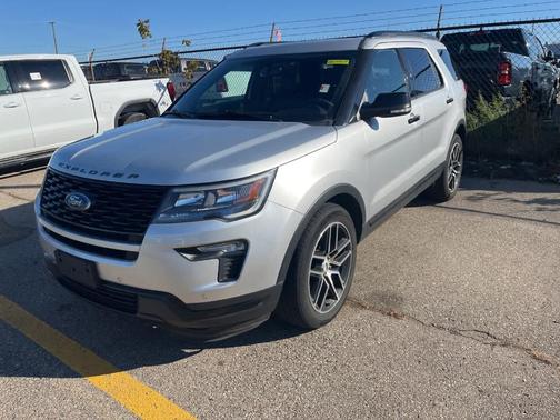 2019 Ford Explorer sport