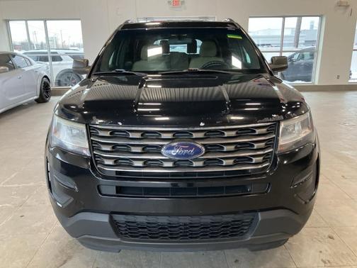 2017 Ford Explorer Base