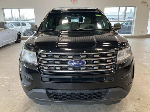 2017 Ford Explorer Base