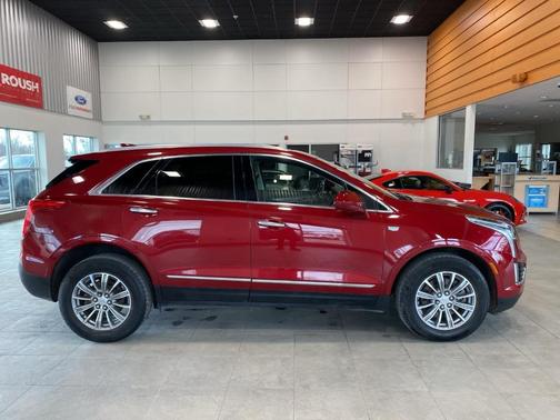2019 Cadillac XT5 Luxury
