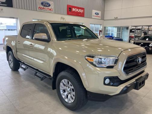 2017 Toyota Tacoma SR5