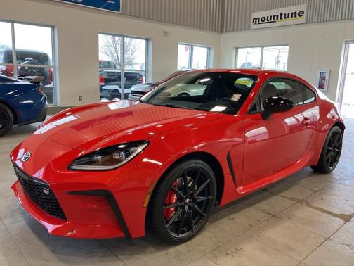 2025 Toyota GR86 Premium