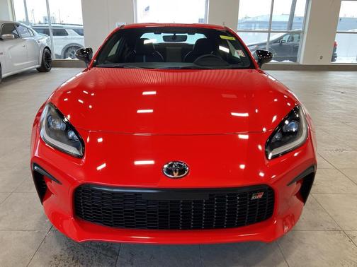 2025 Toyota GR86 Premium