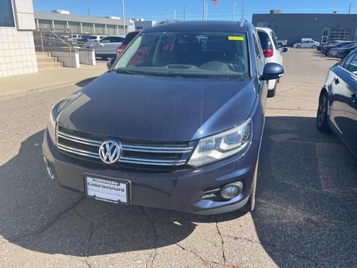 2016 Volkswagen Tiguan SE