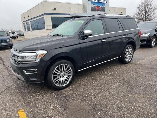 2024 Ford Expedition Platinum