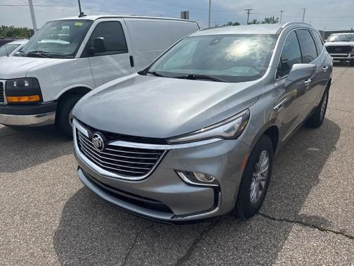 Moonstone Gray Metallic 2024 Buick Enclave Essence