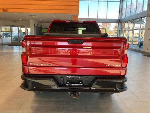 2022 Chevrolet Silverado 1500 Limited Custom Trail Boss