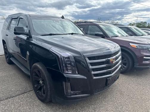 Black 2016 Cadillac Escalade Luxury