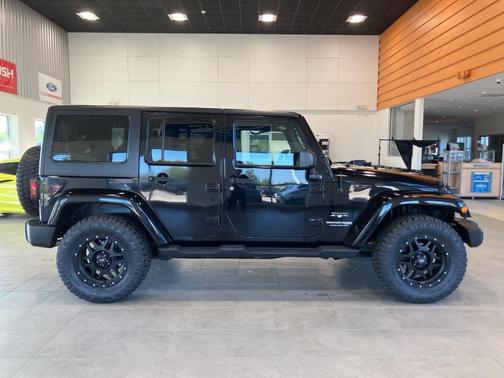 2018 Jeep Wrangler JK Unlimited Sahara