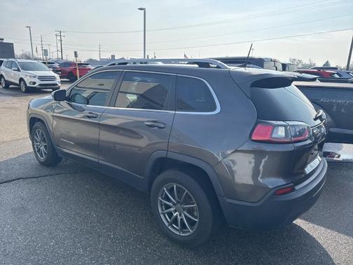 2021 Jeep Cherokee Latitude Lux