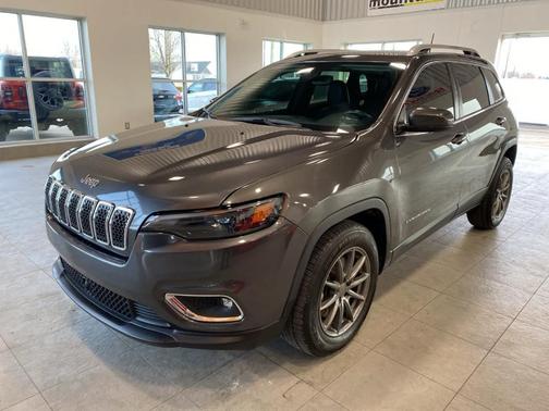 2021 Jeep Cherokee Latitude Lux