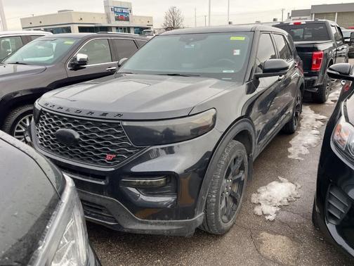 2022 Ford Explorer ST
