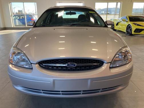 2000 Ford Taurus SES