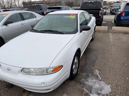 2004 Oldsmobile Alero GL1