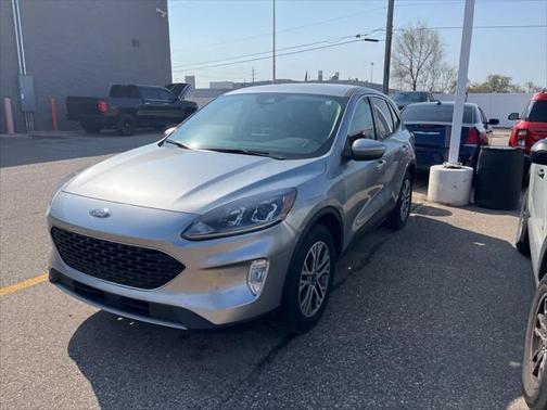 2022 Ford Escape SEL