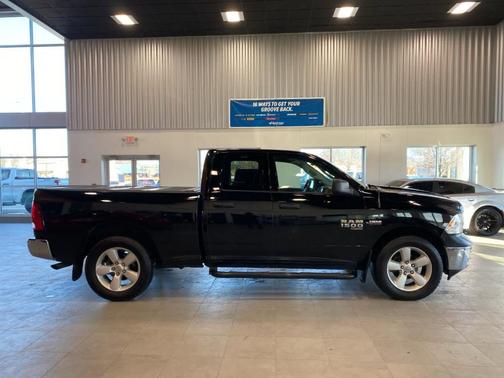 2019 RAM 1500 Classic SLT