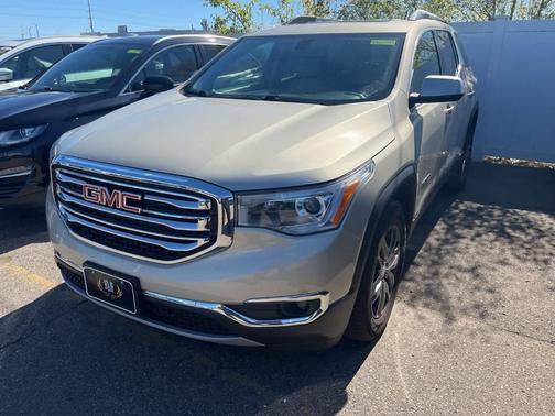 2017 GMC Acadia SLT-1