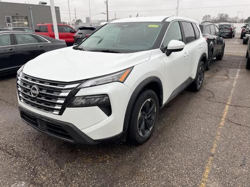 2025 Nissan Rogue SV