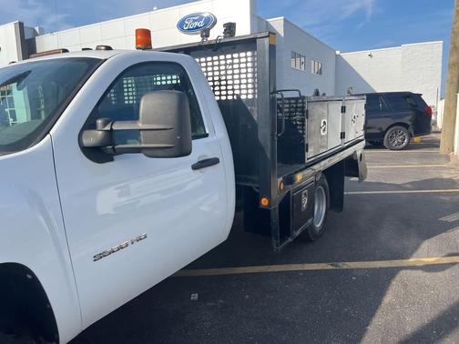 2011 Chevrolet Silverado 3500 Work Truck