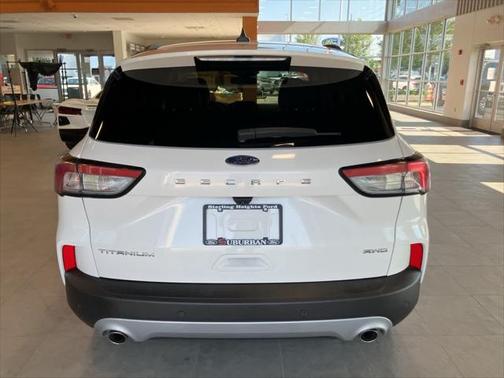 2022 Ford Escape Titanium